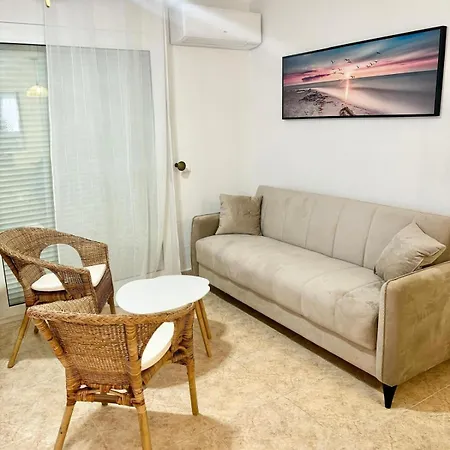 Agnes Apartment